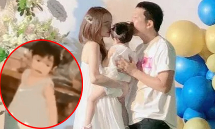 Nhã Phương cuối cùng cũng hé lộ trọn gương mặt của con gái sau nhiều lần giấu kín