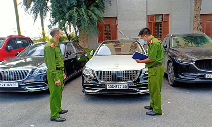 Cận cảnh dàn 'xế' sang có Mercedes Maybach bị thu giữ ở đường dây đánh bạc gần 14 nghìn tỷ