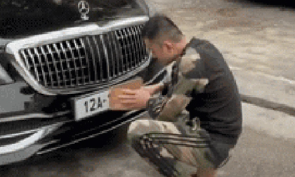 Đường dây đánh bạc 14.000 tỷ đồng: 'Ông trùm' khoe Mercedes Maybach, nhờ 'thầy tử vi' dịch ý nghĩa biển số 16999 ngay trước ngày bị bắt