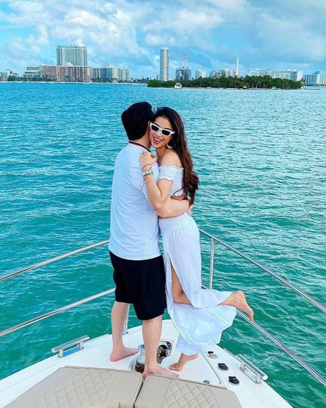 Bức ảnh uy tín tóm gọn sự giàu sang của Phạm Hương ở Mỹ, hoá ra lên đồ như bà hoàng để hẹn hò với anh? - Ảnh 4. Bức ảnh uy tín tóm gọn sự giàu sang của Phạm Hương ở Mỹ, hoá ra lên đồ như bà hoàng để hẹn hò với anh? - Ảnh 4.