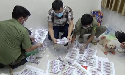 Bắt đối tượng sản xuất tiền giả ở TP.HCM mang đi bán ở Bình Dương, Đồng Nai
