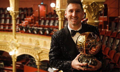 Messi gặp sự cố 'khó đỡ' sau khi nhận QVB 2021