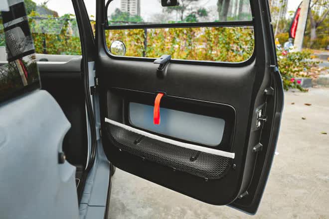 Xe Pháp Citroen Ami độc nhất Việt Nam được bán giá 300 triệu đồng: Rẻ hơn VinFast Fadil, sạc một lần đi quanh Sài Gòn không hết điện - Ảnh 8.