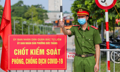Hà Nội: Số ca mắc Covid-19 tăng cao kỷ lục, 1 quận và 13 xã, phường chuyển 'màu cam'