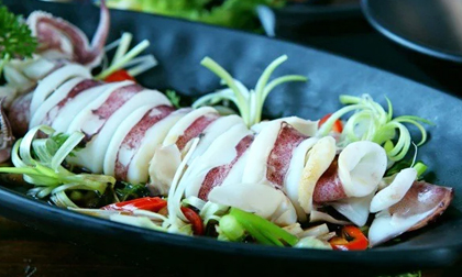3 cách hấp mực đơn giản nhưng ngon cực phẩm: Tới đầu bếp khách sạn 5 sao cũng phải ngả nón kính phục