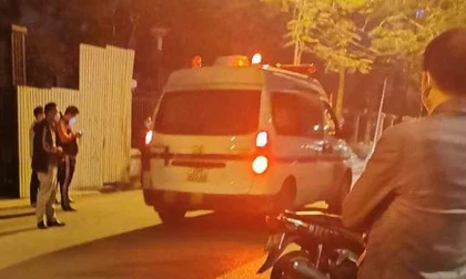 Thương tâm cháu bé rơi từ tầng cao chung cư ở Hà Nội tử vong, người thân khóc ngất tại hiện trường