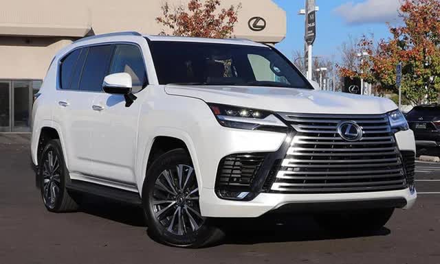 Loạt xe nhập khẩu tư nhân bom tấn sắp đổ bộ Việt Nam: Giá trên 5 tỷ đồng, toàn những cái tên khiến giới đại gia mê mệt - Ảnh 1. Loạt xe nhập khẩu tư nhân bom tấn sắp đổ bộ Việt Nam: Giá trên 5 tỷ đồng, toàn những cái tên khiến giới đại gia mê mệt - Ảnh 1.