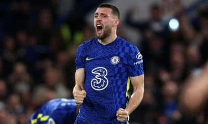 Tái hiện bàn thua của Hồng Duy, Chelsea tạo kịch tính bằng trận cầu đầy siêu phẩm