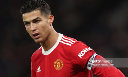 Ngôi sao 'mất tích' đột ngột tái xuất, Man United ôm hận trong ngày trọng đại của Ronaldo