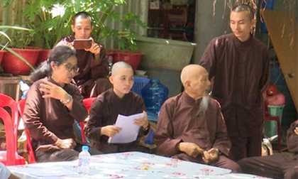 Trước khi bị khởi tố, khám xét, Tịnh thất Bồng Lai liên tục thông tin muốn nhận trẻ mồ côi