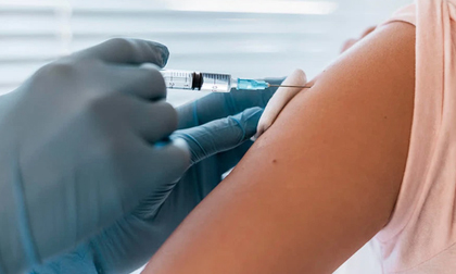 Tiêm vaccine mũi 3 loại nào hiệu quả nhất? Cùng xem xét dữ liệu từ 3 hãng vaccine lớn
