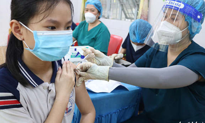 Hà Nội sẵn sàng chuẩn bị tiêm vắc xin cho trẻ 5-12 tuổi
