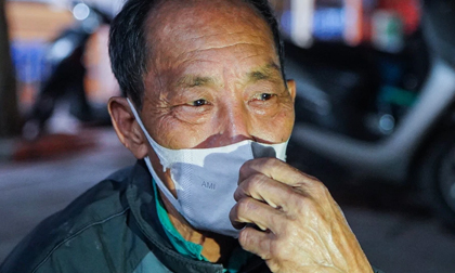 Ông bé gái có đinh ở đầu: 'Bé chưa kể việc bị đánh bao giờ, chỉ nói không muốn ở với mẹ'