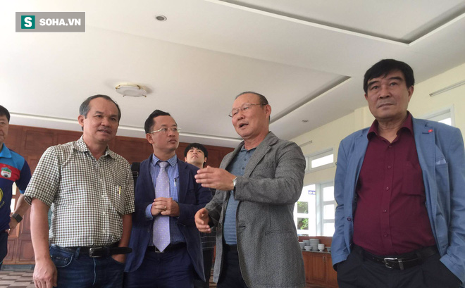 Đưa thầy Park lên mây, truyền thông Trung Quốc khen ngợi công lao to lớn của bầu Đức - Ảnh 2.