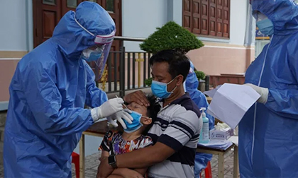 Nhà có F0, không muốn trẻ lây nhiễm, bố mẹ nhớ 7 vật dụng phải trữ, 3 việc phải làm