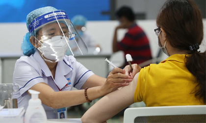 Ngày 17/2, thêm 36.200 ca COVID-19 mới tăng 1.467 ca so với ngày trước đó