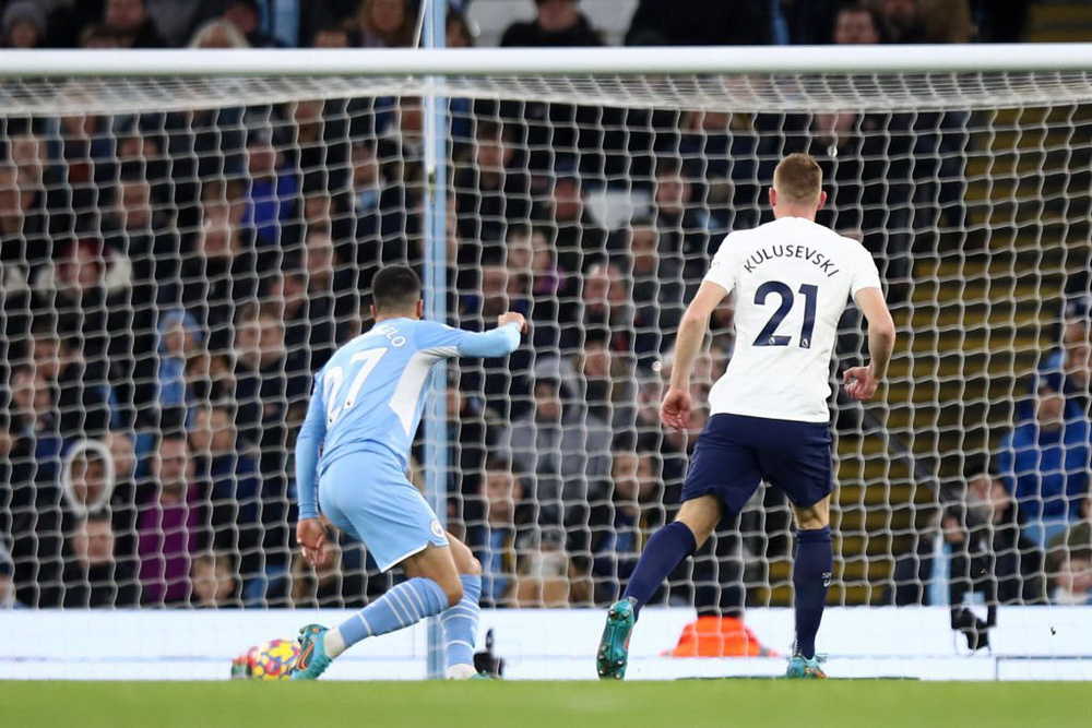Song sát Son - Kane rực sáng, Tottenham hạ Man City ngay tại Etihad trong trận đấu cực điên rồ - Ảnh 4.