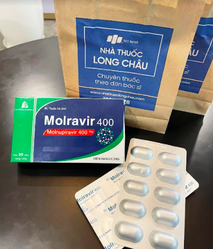 Một chuỗi nhà thuốc bắt đầu bán thuốc trị covid từ 23/2 với giá 250.000 VND/liệu trình - Ảnh 2.