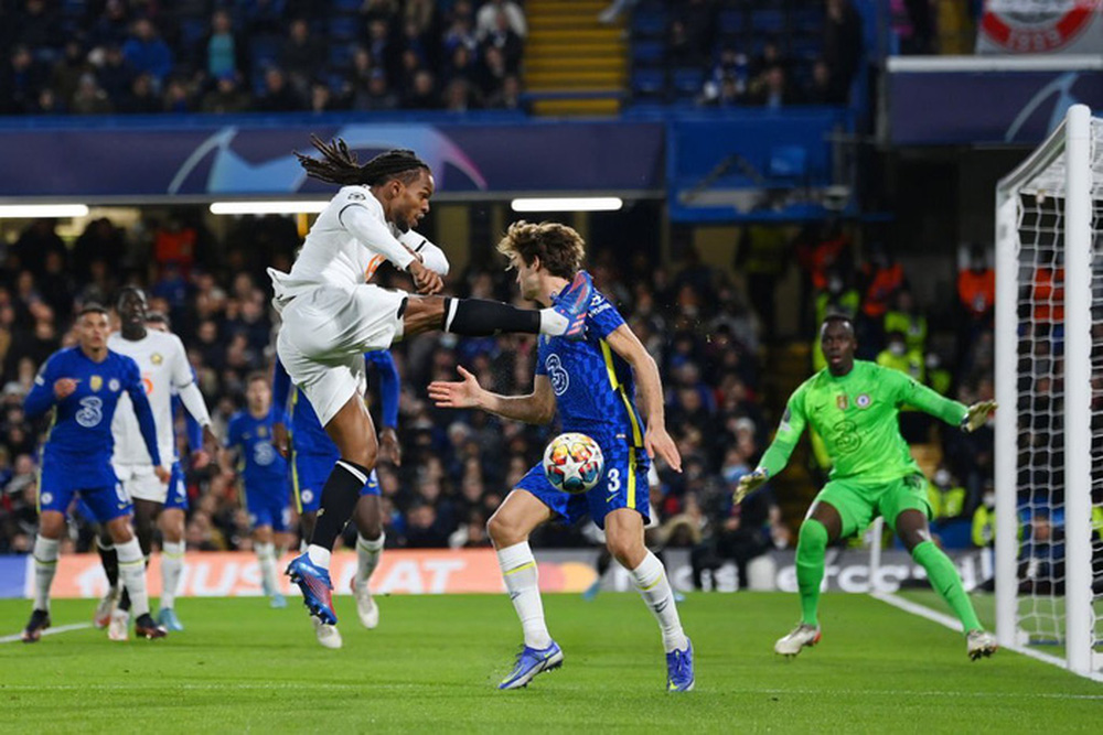 Hạ gục nhà vô địch Pháp, Chelsea chạm một tay vào vé tứ kết Champions League - Ảnh 7.