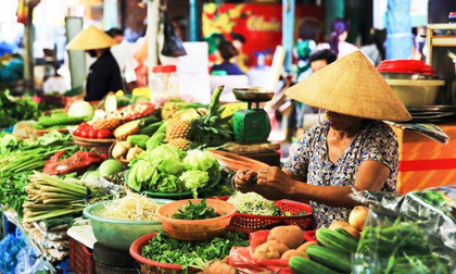 Một mặt hàng giá rẻ nay tăng bật ngửa vì Covid, dân buôn bỏ túi tiền triệu mỗi ngày