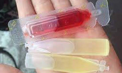 Nhặt thuốc chuột trước cổng nhà rồi chia nhau ăn, em gái tử vong, 2 anh nguy kịch