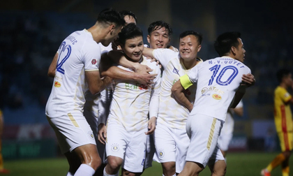 Hà Nội nhẹ nhàng chia tay Quang Hải, phía sau hóa ra là lý do đáng khâm phục từ bầu Hiển!