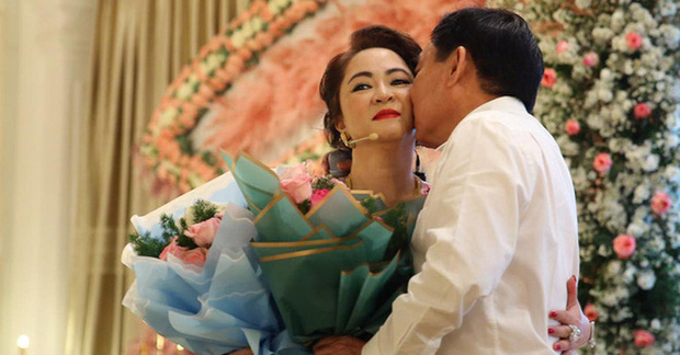 Chân dung nữ CEO Nguyễn Phương Hằng vừa bị khởi tố, bắt tạm giam  - Ảnh 2.