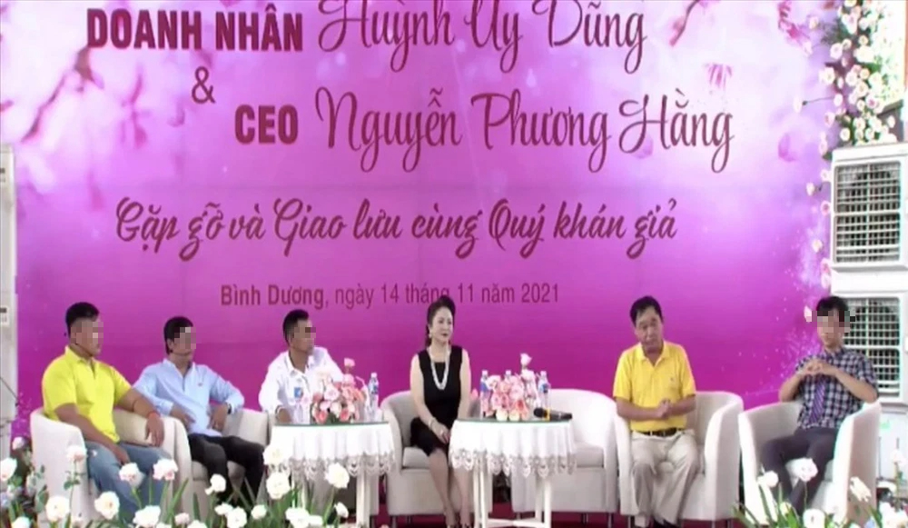 Vụ bắt bà Nguyễn Phương Hằng: Điều tra hành vi của khách mời, trợ lý trong các livestream - Ảnh 1. Vụ bắt bà Nguyễn Phương Hằng: Điều tra hành vi của khách mời, trợ lý trong các livestream - Ảnh 1.