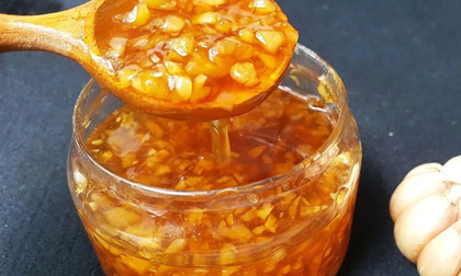 F0 ho 'rút xương sườn', vật vờ vì ho: Chữa khỏi hẳn bằng 2 vị thuốc nhà nào cũng có