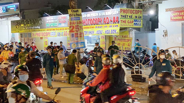 Xót xa chia sẻ của bạn gái nam dân quân 21 tuổi bị đâm tử vong ở TP.HCM: Chỉ một tháng nữa H. ra quân, cả 2 còn biết bao nhiêu dự định - Ảnh 1.