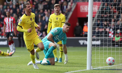Chelsea trút giận bằng cơn mưa bàn thắng, Arsenal gục ngã bẽ bàng trên sân nhà