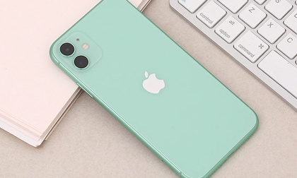 iPhone 11 giảm giá 'sập sàn' còn 11,99 triệu đồng nhân dịp nghỉ lễ Giỗ Tổ Hùng Vương