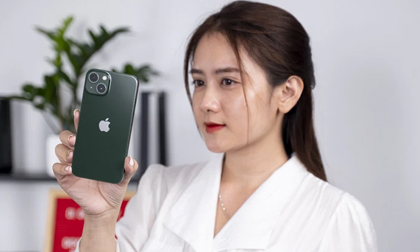 iPhone 13 Series xanh lá tại Việt Nam gây 'sốt', 'người anh em' iPhone 11 giảm giá cực sâu