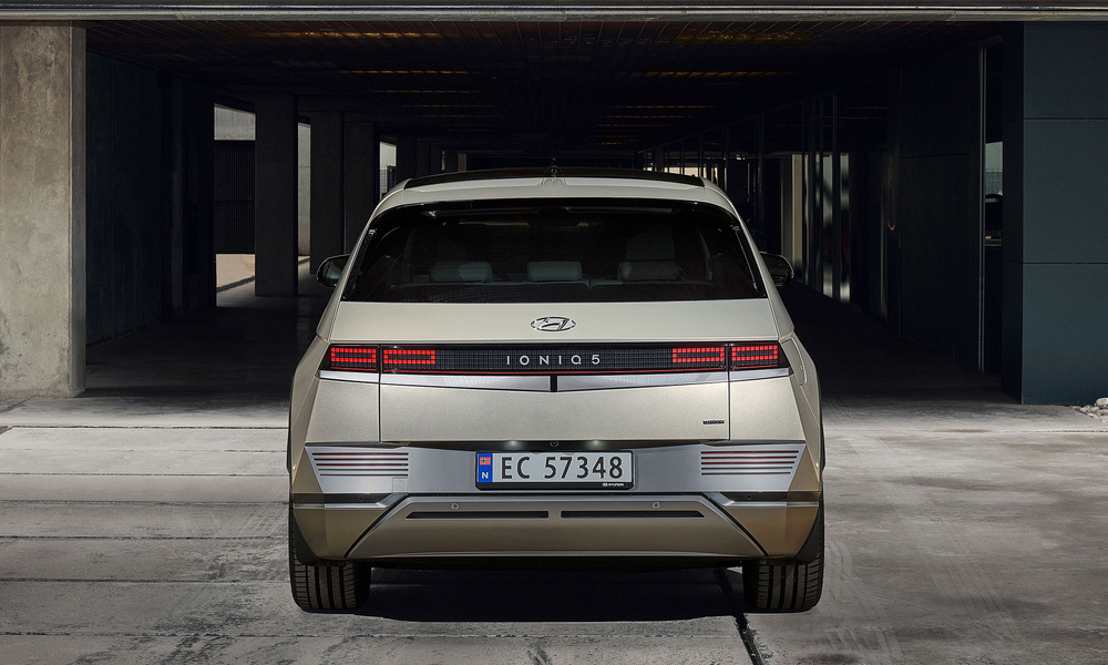 Mẫu xe điện đặt hàng kỷ lục của Hyundai chốt lịch ra mắt tại Việt Nam, đấu VinFast - Ảnh 2.