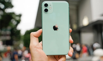 iPhone 11 giảm giá 'sốc', phụ kiện công nghệ 'bay' 50% nhân nghỉ lễ 30/4
