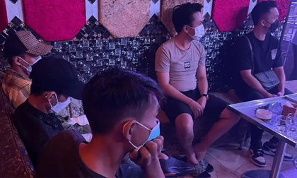 Nhiều 'dân chơi' dương tính với chất ma túy ở quán bar Paradise 89 Club