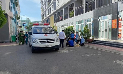 Người phụ nữ nhảy từ tầng 15 chung cư tử vong, nhân chứng tiết lộ tình tiết bất ngờ