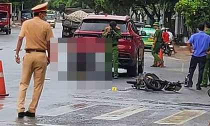 Vụ TNGT khiến một học sinh không qua khỏi tại Lâm Đồng: Nữ tài xế chưa có bằng lái, vừa livestream vừa lái xe