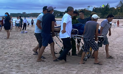 Tăm biển Mũi Né, 2 du khách đuối nước tử vong