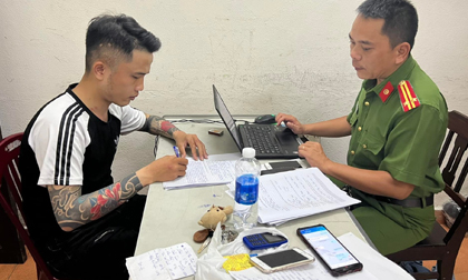 Bắt giữ đối tượng hoạt động tín dụng đen, cho vay lãi suất đến 365%