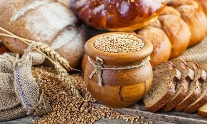 3 loại thực phẩm ăn vào khiến da nổi mụn lại không tốt cho sức khỏe
