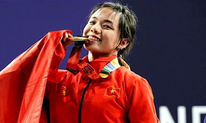 Phạm Thị Hồng Thanh: Từ nữ sinh Hải Dương bén duyên cử tạ khi vào Nghệ An... học bơi đến nhà vô địch Đông Nam Á, cùng lúc phá 3 kỷ lục SEA Games