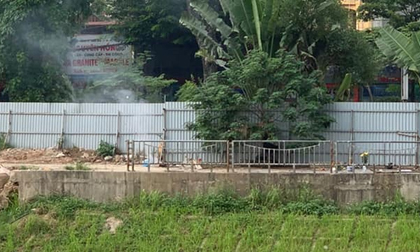 Hà Nội: Phát hiện người đàn ông tử vong bên sông Tô Lịch