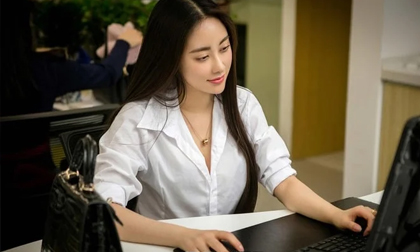 Vì sao đàn bà ''ăn vụng'' giỏi ''chùi mép'' hơn đàn ông?