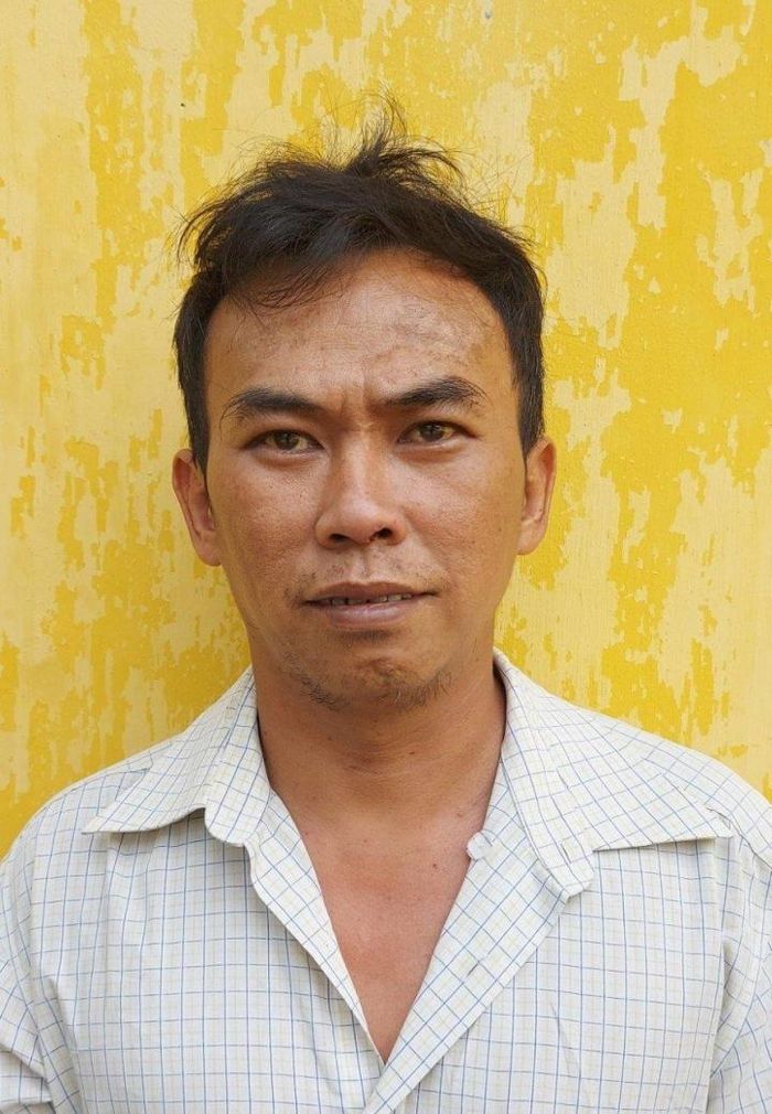Khởi tố kẻ ngáo đá cướp xe cứu thương gây náo loạn ở Cần Thơ - Ảnh 1.