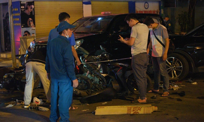 Hà Nội: 'Xe điên' gây tai nạn liên hoàn khiến 1 người tử vong tại chỗ, nhiều người bị thương
