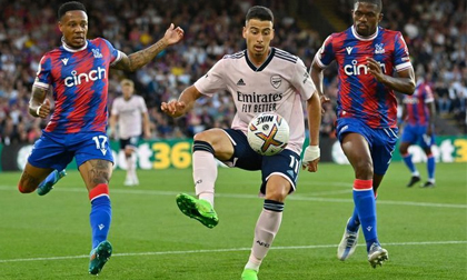 Tân binh tạo dấu ấn, Arsenal vất vả đánh bại Crystal Palace trong trận mở màn Ngoại hạng Anh