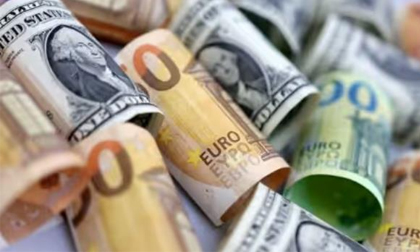 USD tăng vọt, vàng lao dốc tiếp, nhân dân tệ thấp nhất kể từ cuối năm 2020
