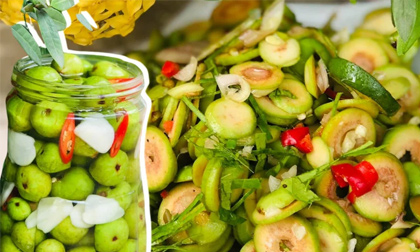 2 cách muối sung giòn ngon, không thâm, không đắng chát