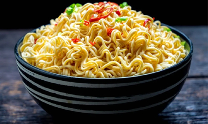 Bật mí 3 món ăn làm từ mì tôm ngon hấp dẫn, lạ miệng, chống ngán